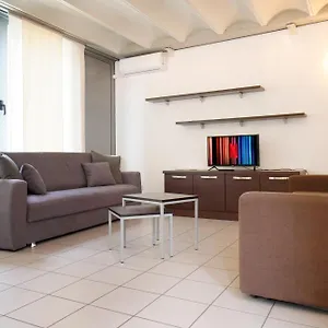 https://appartamenti-lecco.it-lombardy.com