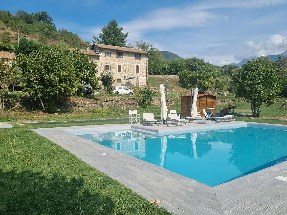 Agriturismo La Cascina Dei Chicchi Bagnone 0*,  Italy